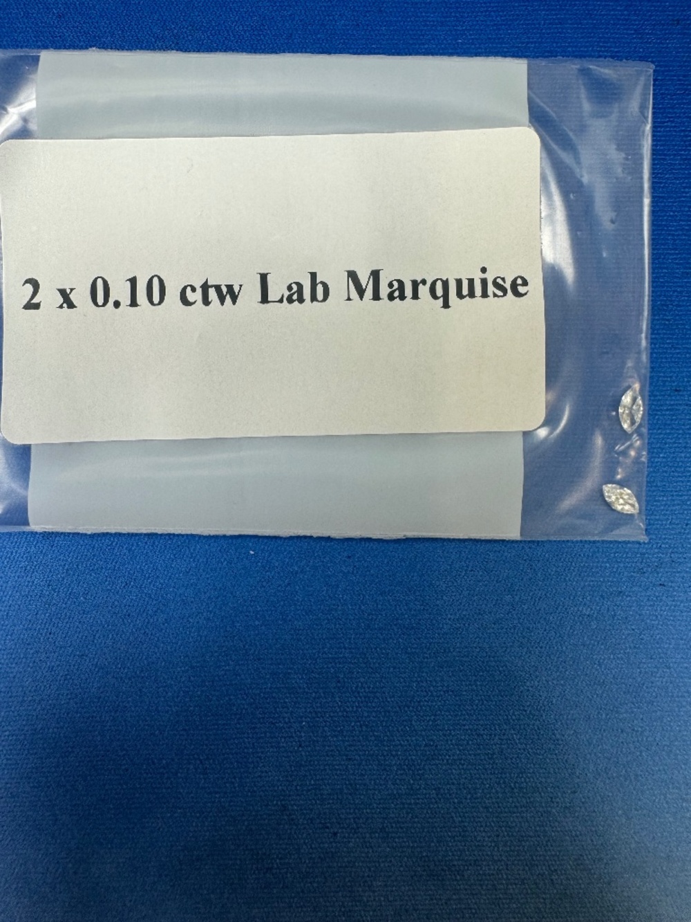 0.10ctw x2 lab marquise